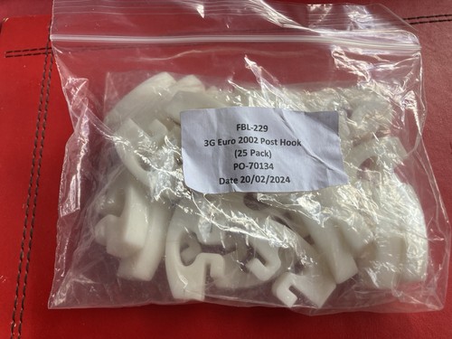 25x football net clips - 25x,